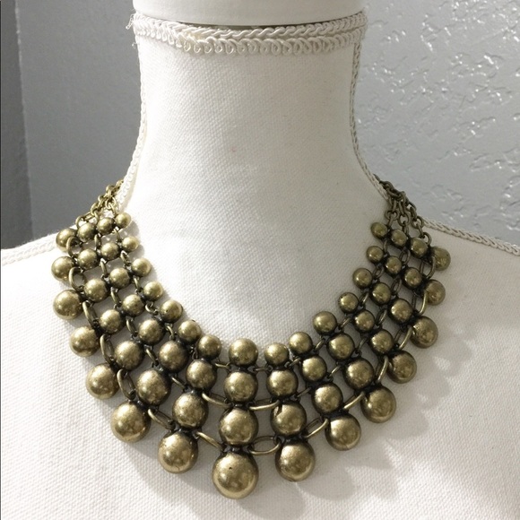 Stunning costume jewlery and unusual bronze half bead necklace. - Picture 1 of 3